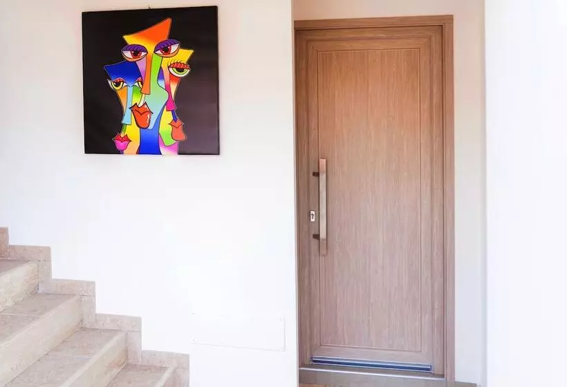 ペンション Art Boutique Rooms