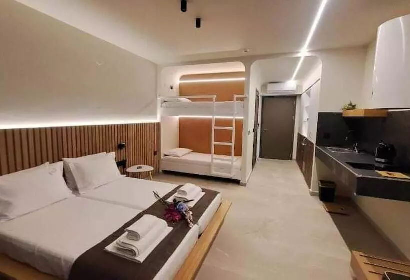 ペンション Aura Luxury Suites   Olympiada Cozy Getaways