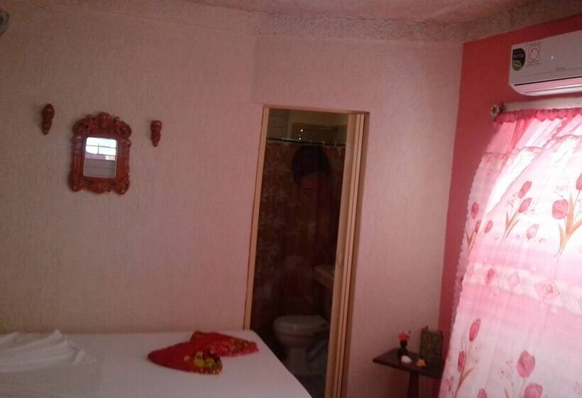 پانسیون Casa Jardin Yusniel Y Lida