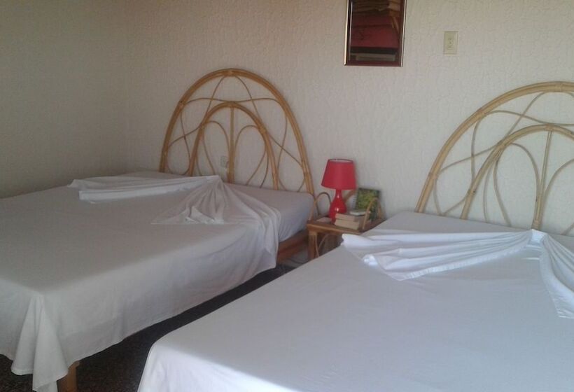 پانسیون Casa Jardin Yusniel Y Lida