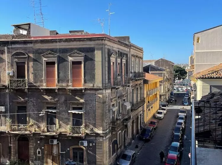 پانسیون Central Station House Cettina