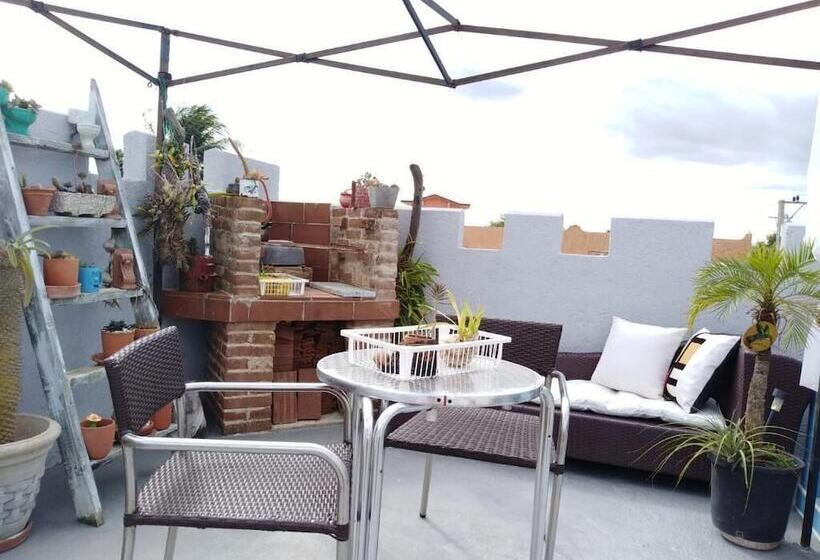 پانسیون Hostal Katia