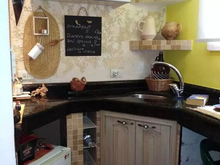 ペンション Hostal Katia