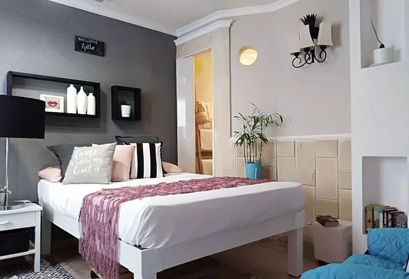 ペンション Hostal Katia