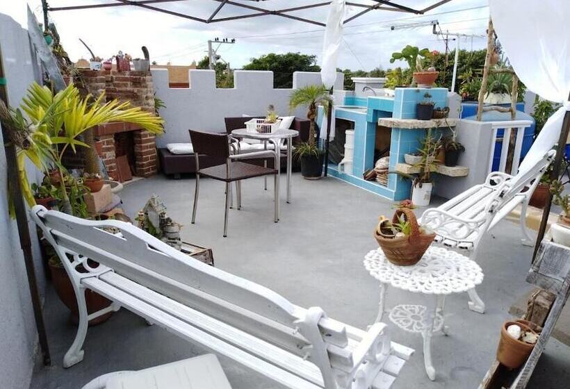 پانسیون Hostal Katia