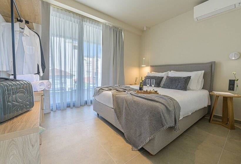 پانسیون Luaz Suites Volos Center