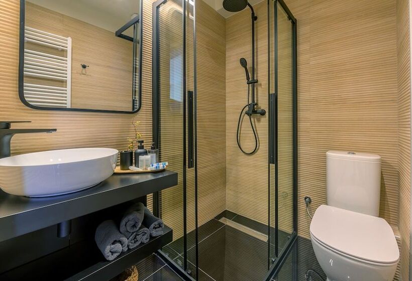 پانسیون Luaz Suites Volos Center