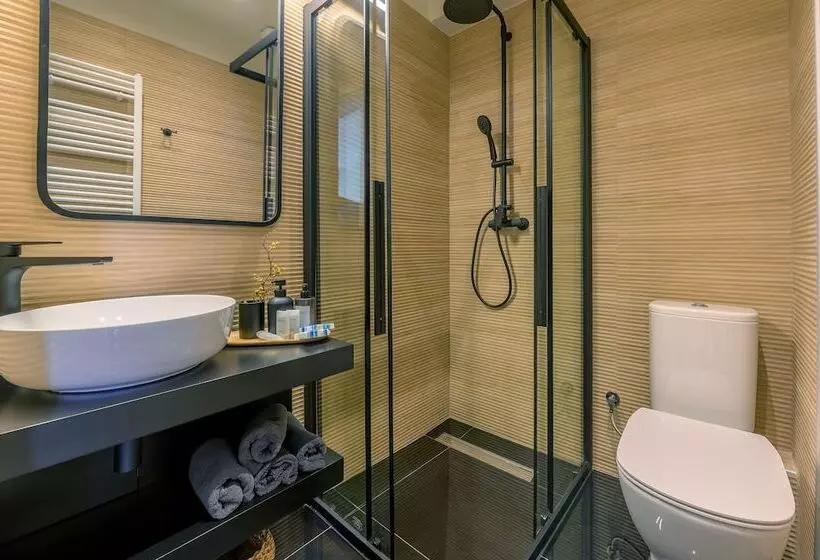 Majatalo Luaz Suites Volos Center