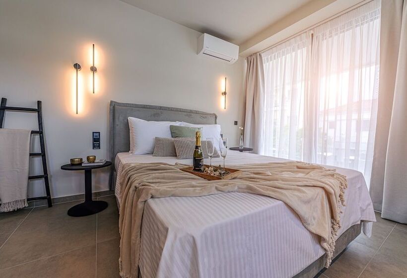 پانسیون Luaz Suites Volos Center