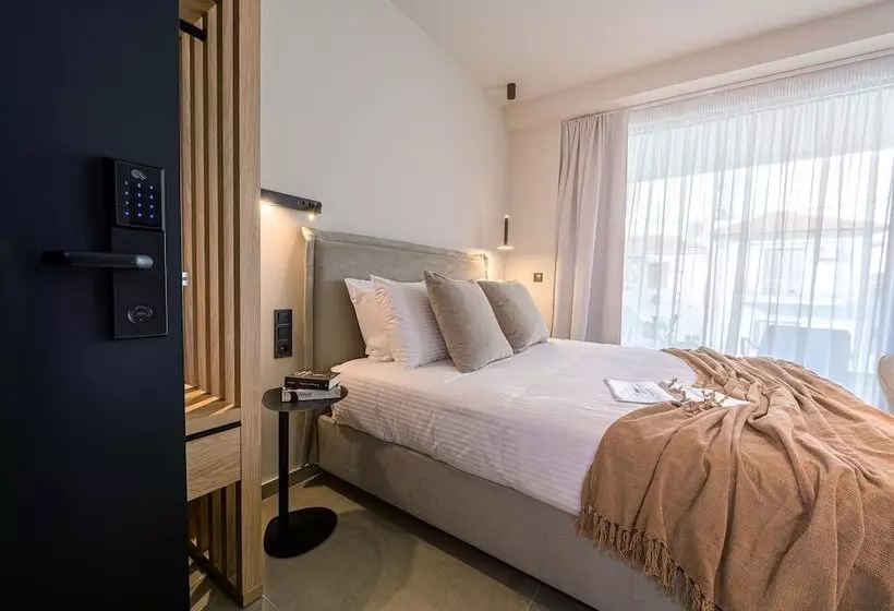 Majatalo Luaz Suites Volos Center