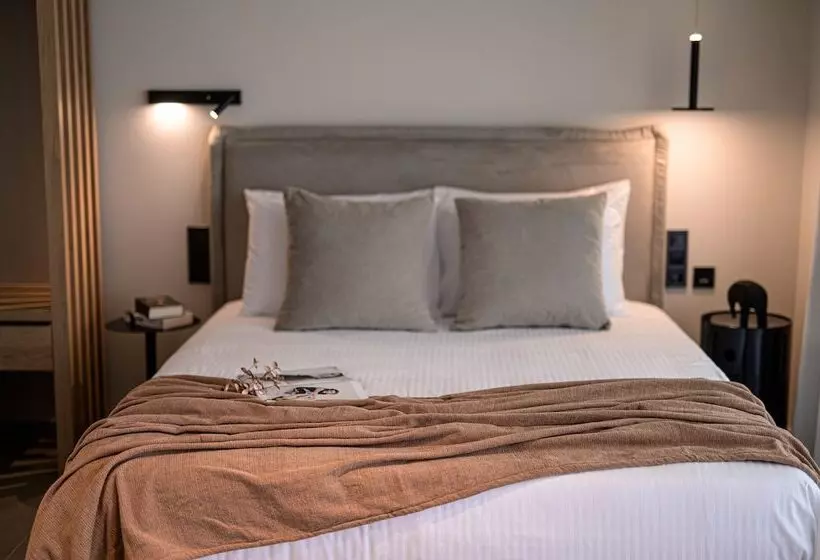 Majatalo Luaz Suites Volos Center