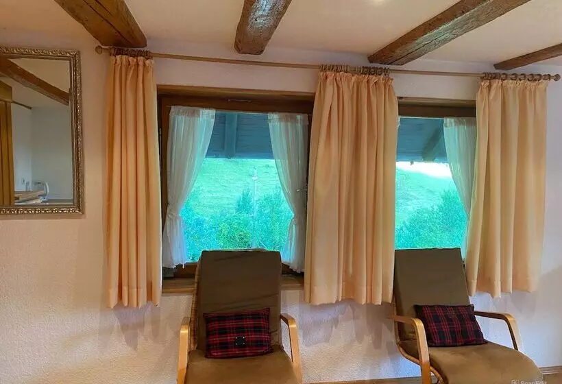 Majatalo Room In Guest Room   Double Room Linden Blossom