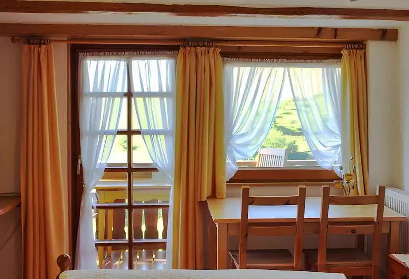 Majatalo Room In Guest Room   Double Room Linden Blossom