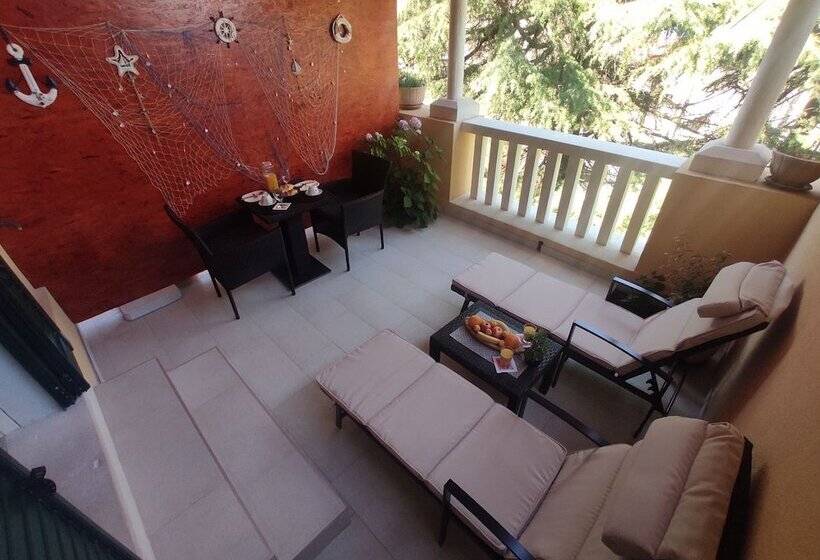 ペンション Room Porat 2 With Private Terrace