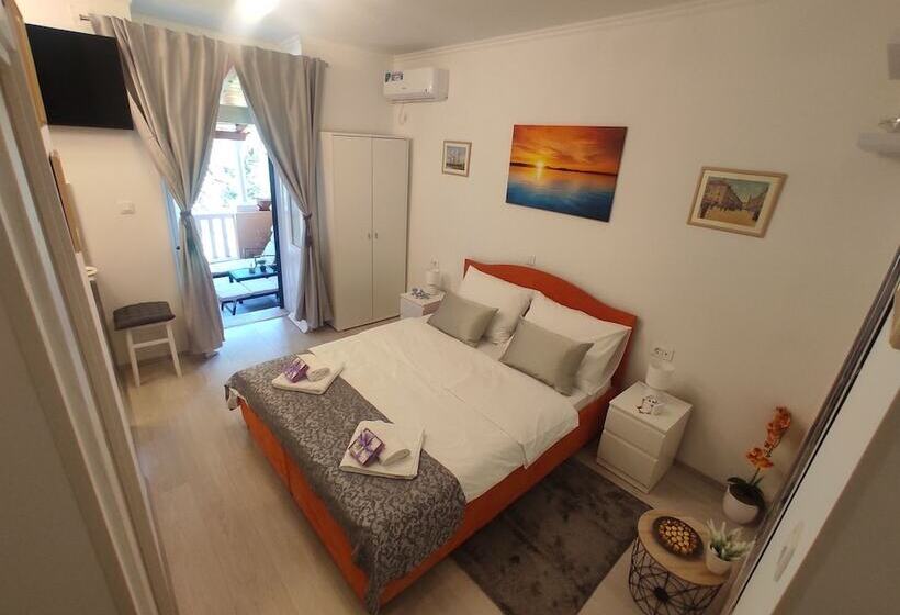 ペンション Room Porat 2 With Private Terrace