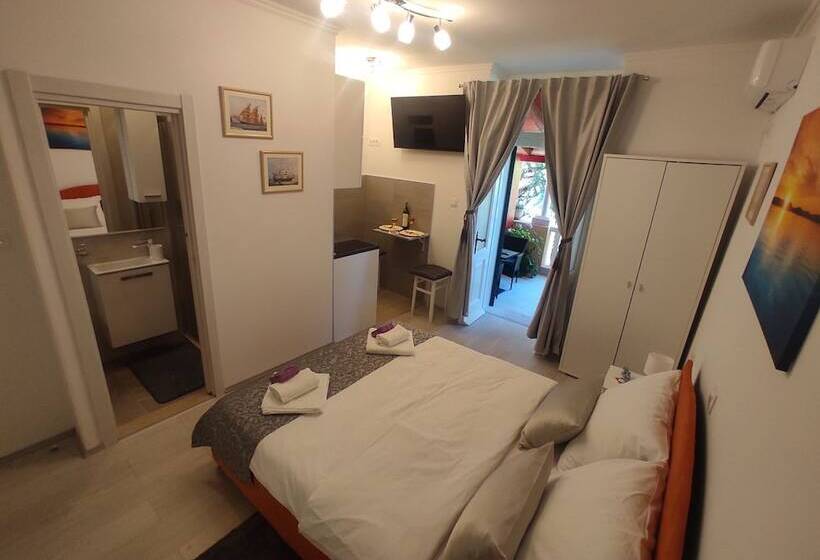 ペンション Room Porat 2 With Private Terrace
