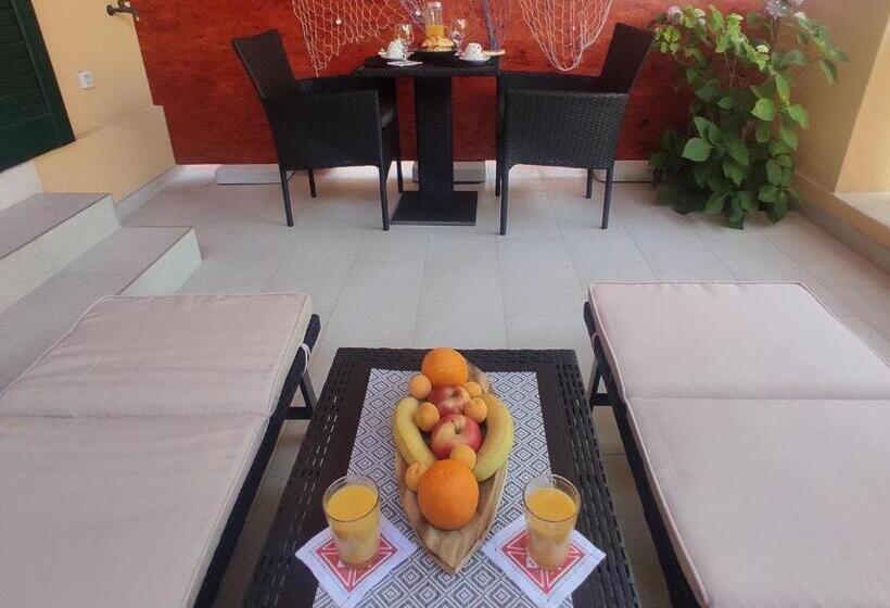 ペンション Room Porat 2 With Private Terrace