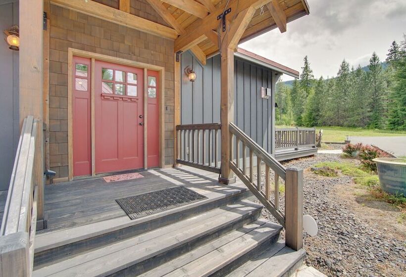 Hot Tub & Fire Pit: Cle Elum Escape!