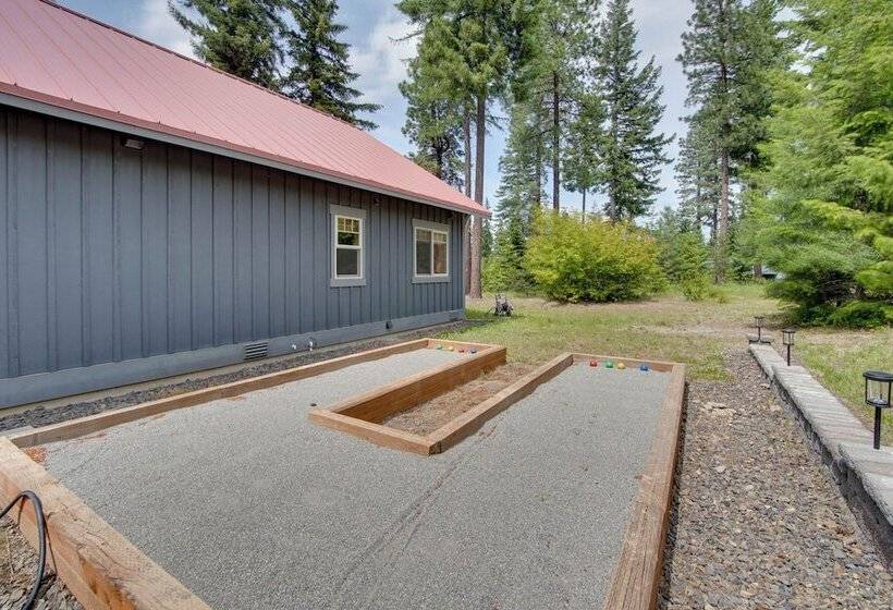 Hot Tub & Fire Pit: Cle Elum Escape!