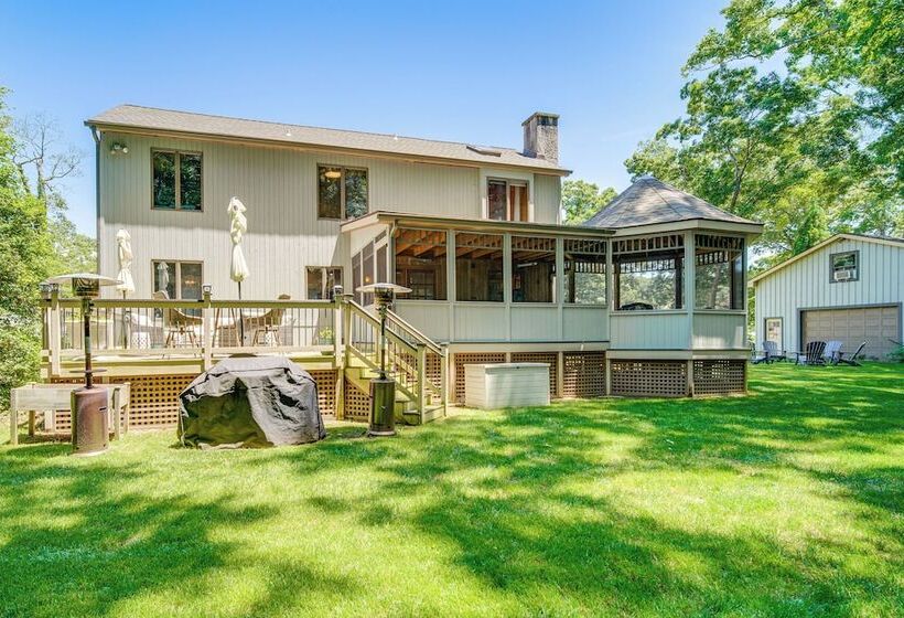 Serene Cape May Home W/ Furnished Deck & Gas Grill