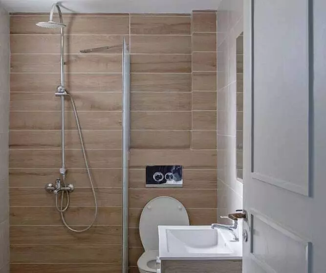 Thalia Bloom Villa Apartments