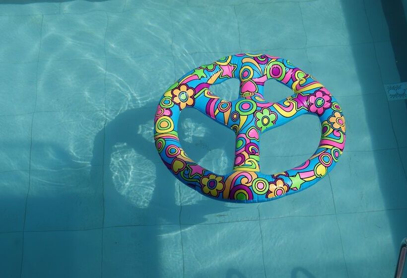 Thalia Bloom Villa Apartments