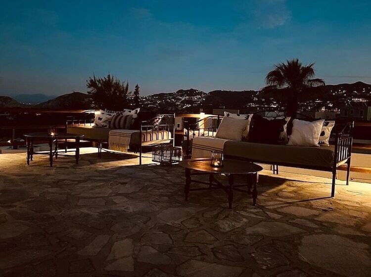 Thalia Bloom Villa Apartments