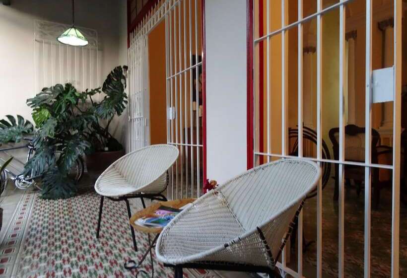 پانسیون Hostal Colibri Azul