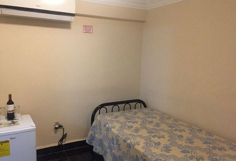 پانسیون Casa Fidel Y Analidys