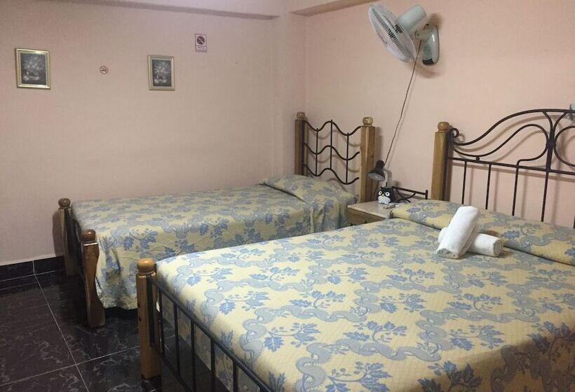 پانسیون Casa Fidel Y Analidys