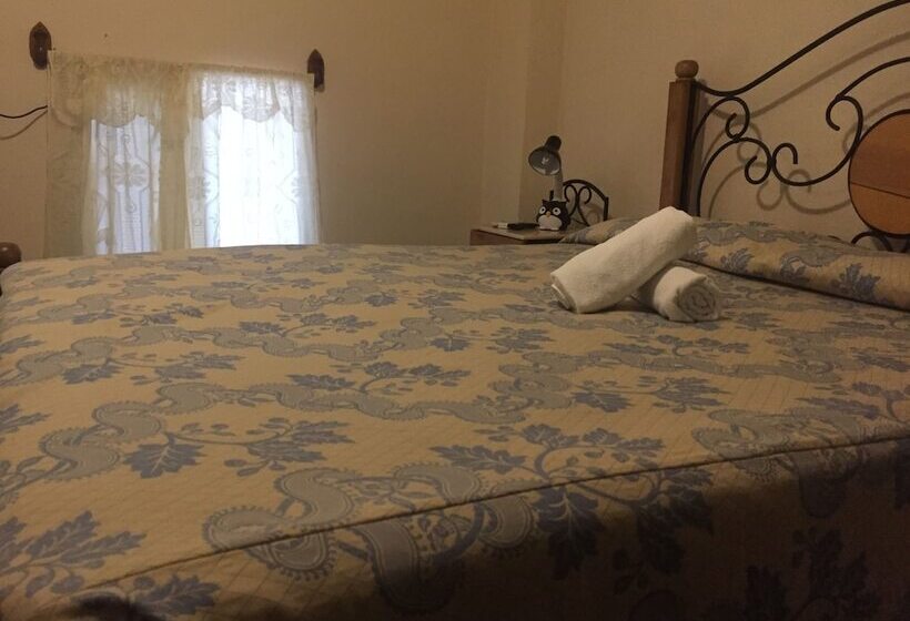 پانسیون Casa Fidel Y Analidys