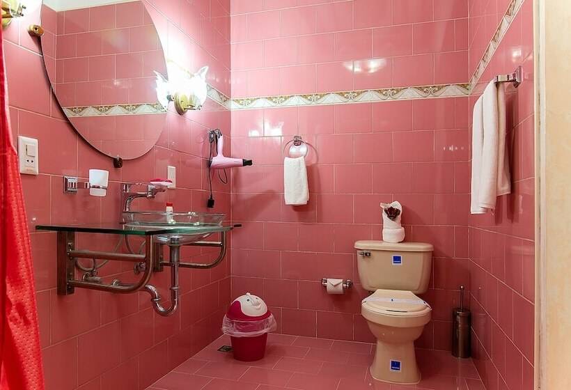 Majatalo Hostal Yakelyn