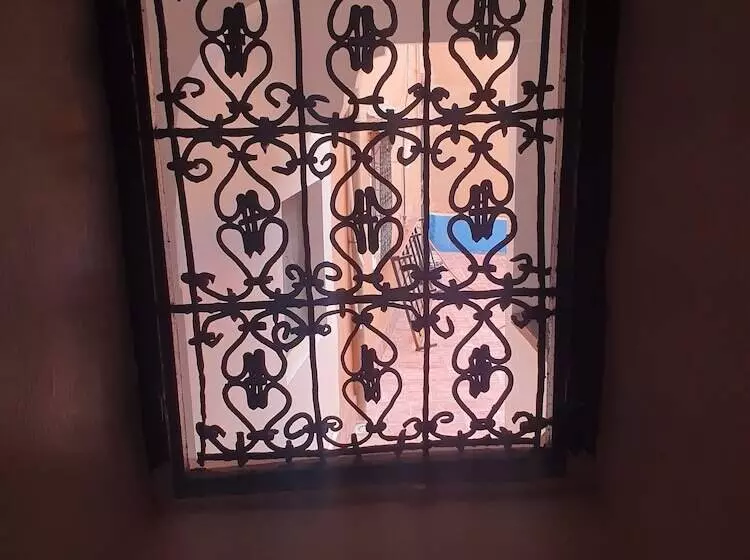 ペンション Riad Taourirte