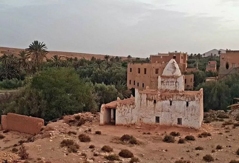 ペンション Riad Taourirte