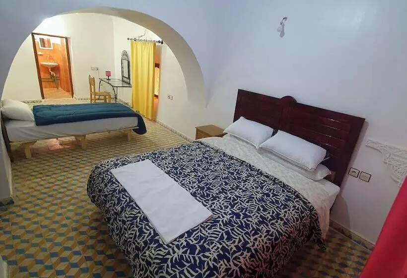 ペンション Riad Taourirte