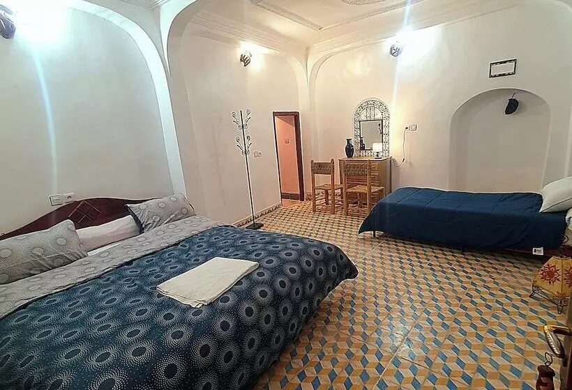 ペンション Riad Taourirte