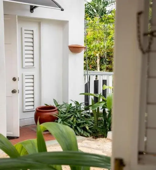 هتل Lf Jungle Retreat