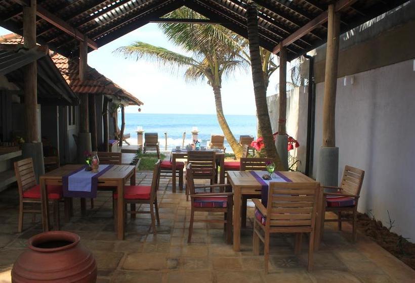 ベッドアンドブレックファースト Eka Beach