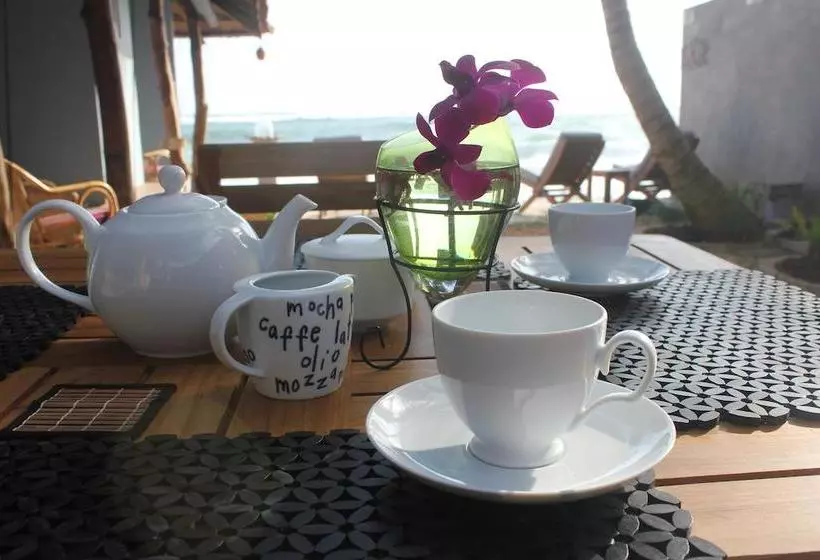 Aamiaismajoitus (B&B) Eka Beach