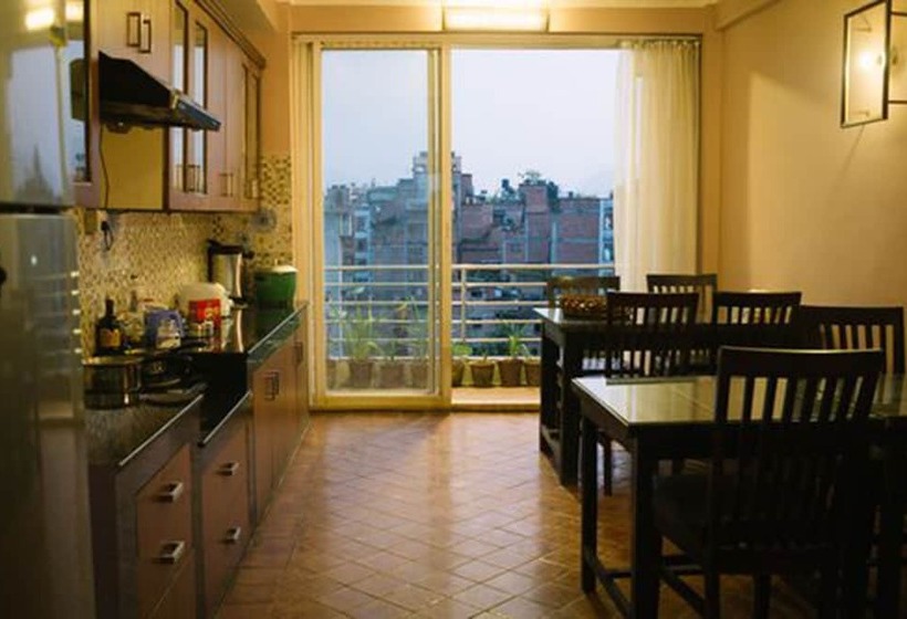 تختخواب و صبحانه Tajaa Pha The Heritage Home