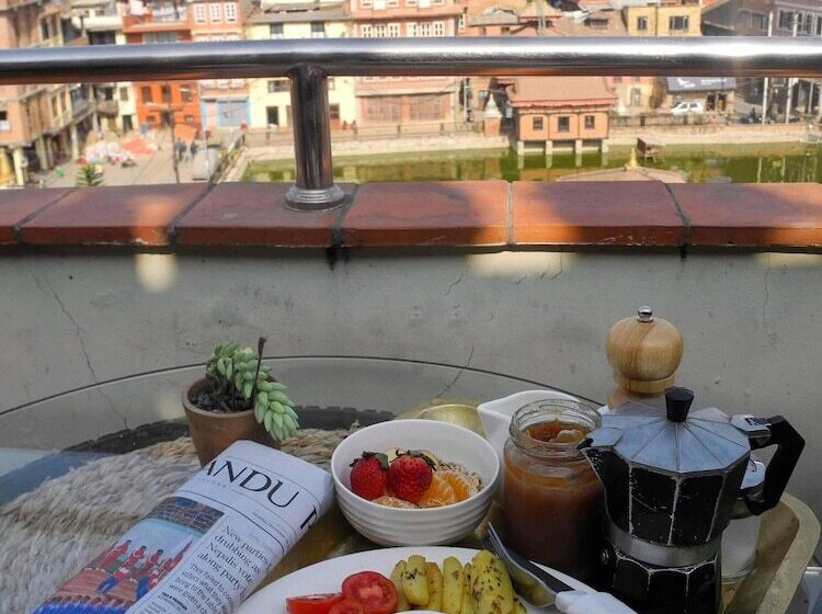 تختخواب و صبحانه Tajaa Pha The Heritage Home