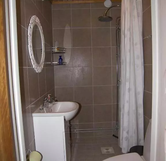 E City B&b