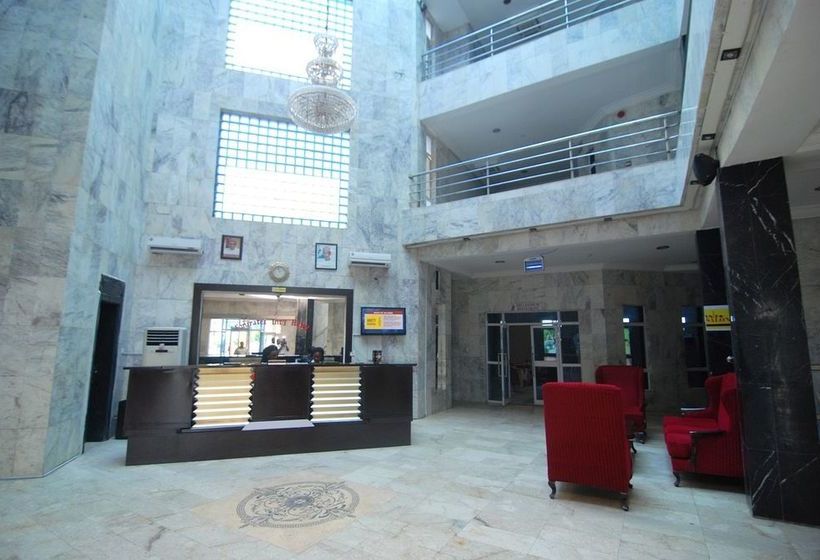 Emirates International Hotel & Suites