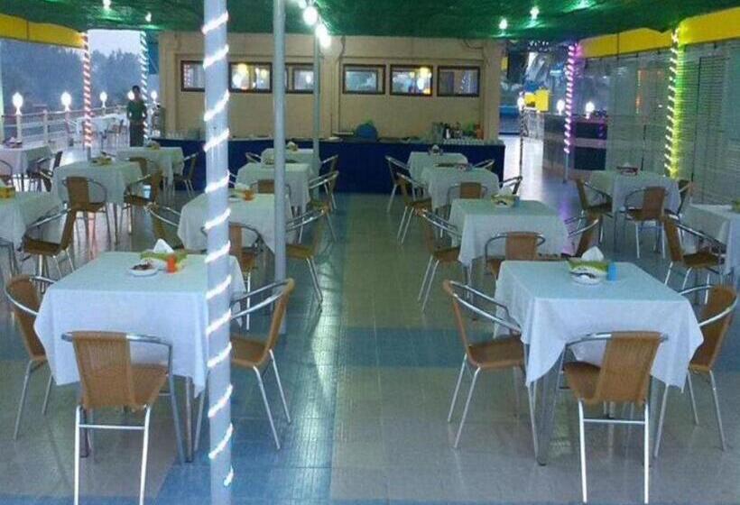 هتل Alliance Resort