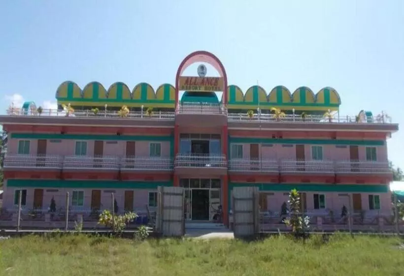 هتل Alliance Resort