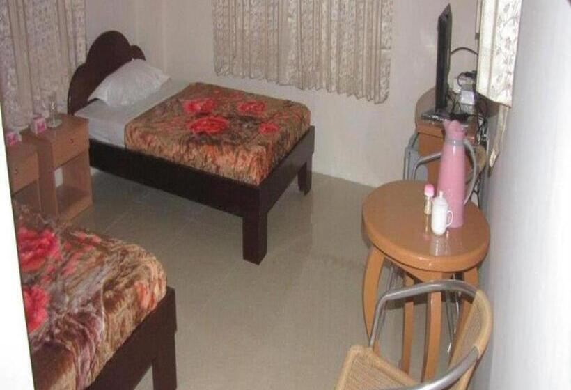 هتل Alliance Resort