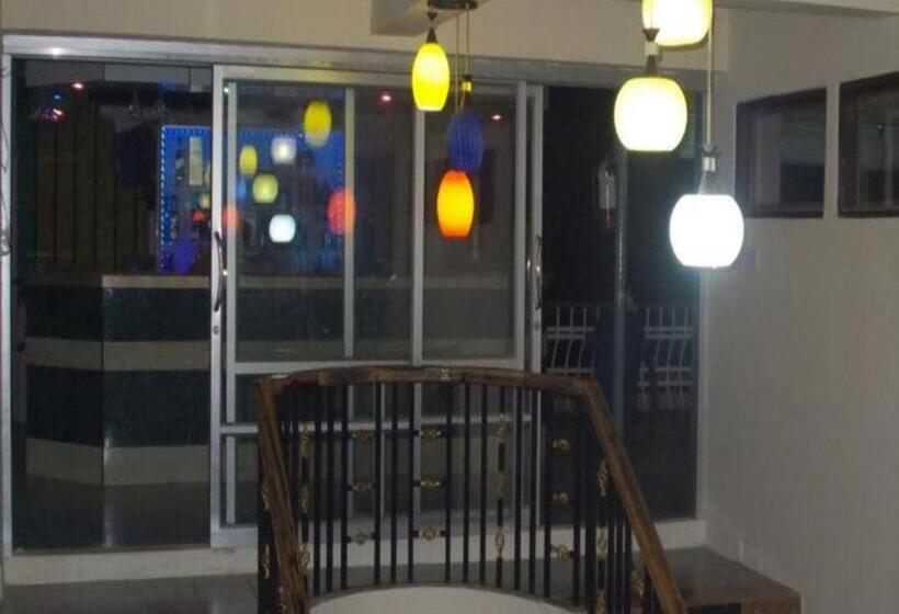 هتل Alliance Resort