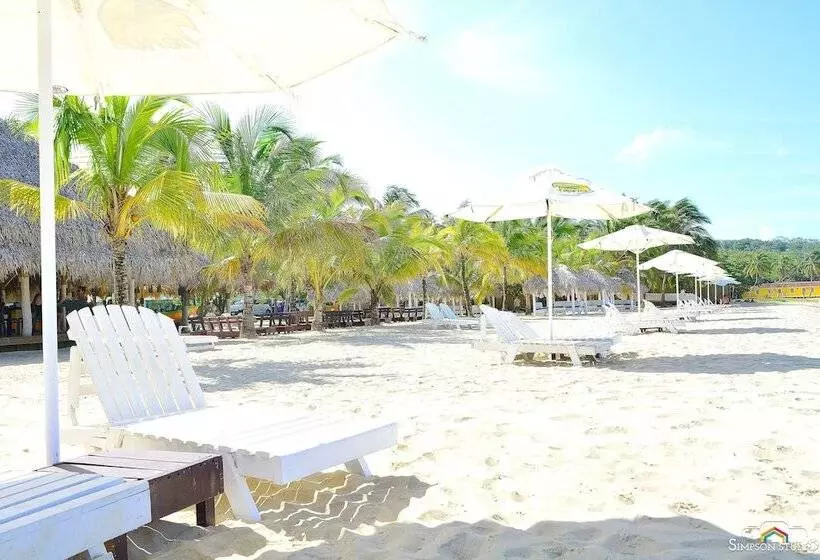 ホテル Arenas Beach