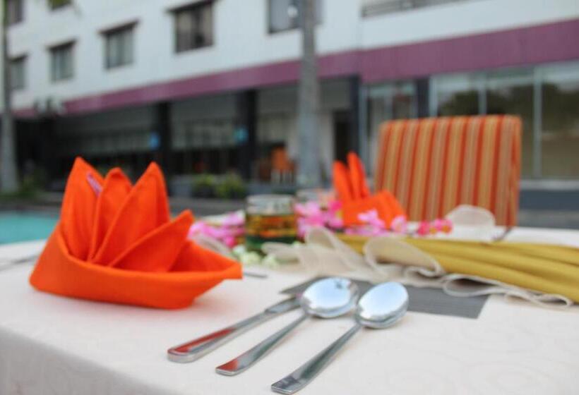 בית מלון כפרי Asialink Premier