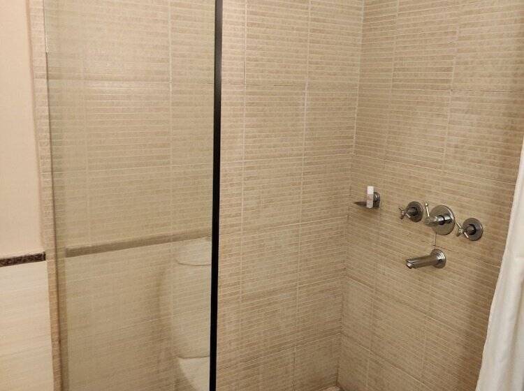 ホテル Chanakya Bnr